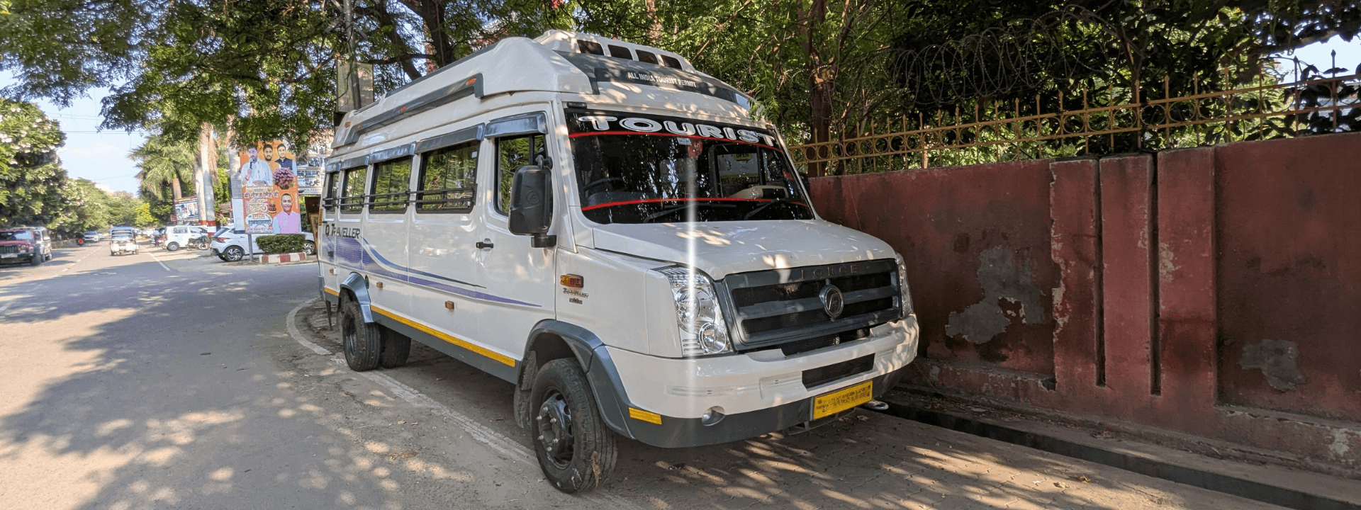 26 Seater Tempo Traveller on rent in Lucknow